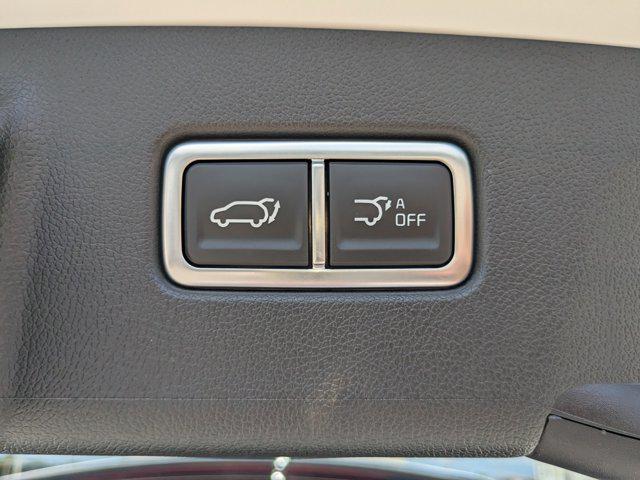 new 2025 Kia Sorento car, priced at $33,199