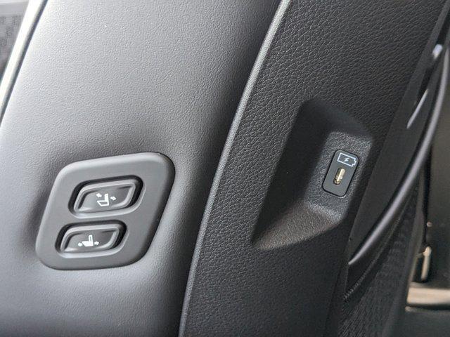 new 2026 Kia Carnival car, priced at $41,677