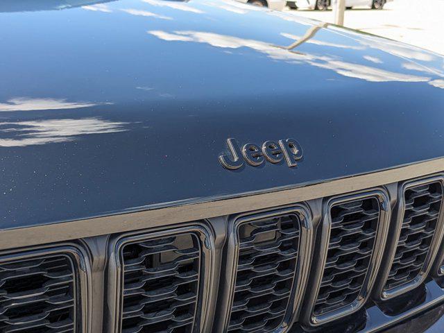 used 2025 Jeep Grand Cherokee car, priced at $36,996