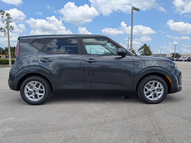 new 2025 Kia Soul car, priced at $21,613