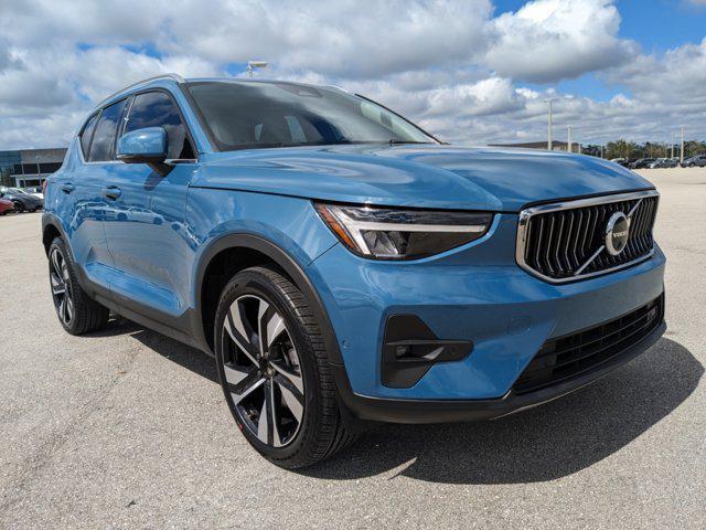 used 2023 Volvo XC40 car, priced at $28,972