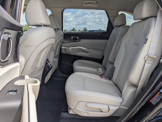 new 2025 Kia Sorento car, priced at $34,544