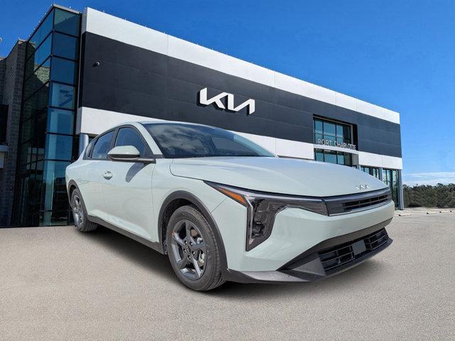 new 2025 Kia K4 car, priced at $23,218