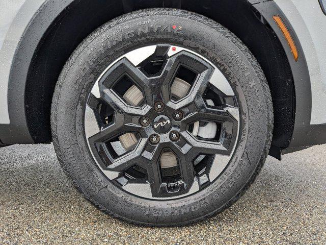 new 2025 Kia Sorento car, priced at $33,273