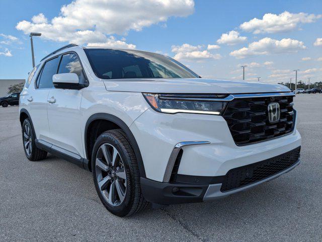 used 2025 Honda Pilot car, priced at $48,888