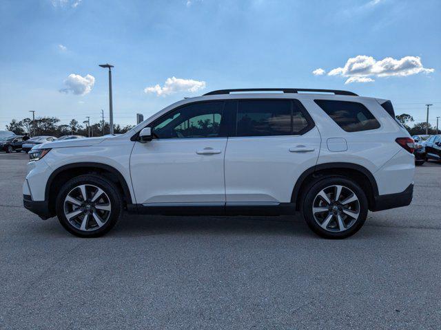 used 2025 Honda Pilot car, priced at $48,888