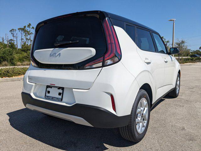 new 2025 Kia Soul car, priced at $21,315