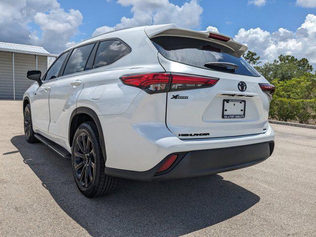 used 2023 Toyota Highlander car, priced at $39,991