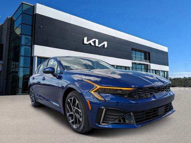 new 2025 Kia K5 car, priced at $31,572