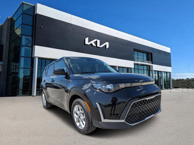 used 2025 Kia Soul car, priced at $21,491