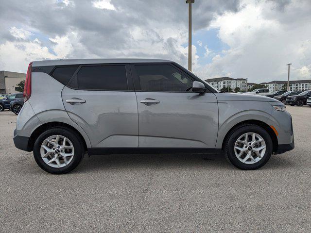 used 2022 Kia Soul car, priced at $13,880