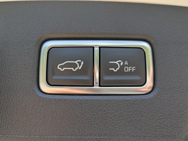 new 2025 Kia Sorento car, priced at $41,442