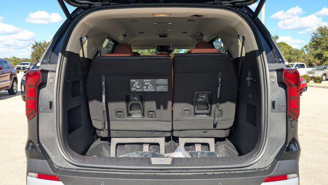 new 2026 Kia Carnival Hybrid car, priced at $40,071