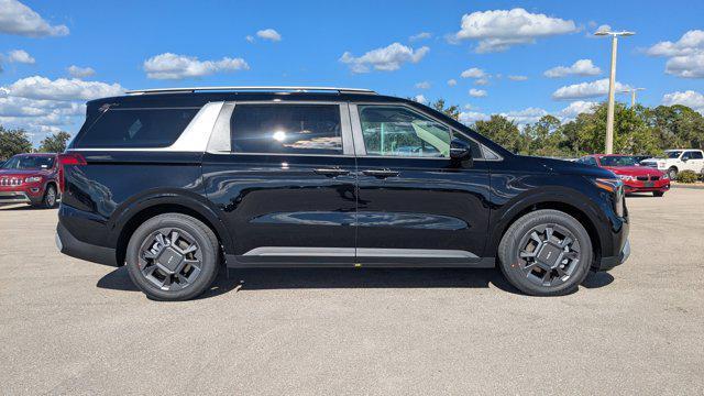 new 2026 Kia Carnival Hybrid car, priced at $40,071