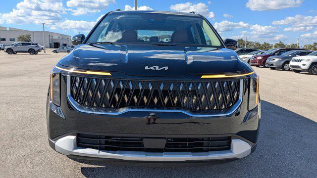 new 2026 Kia Carnival Hybrid car, priced at $40,071