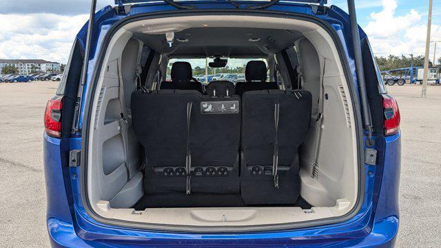 used 2021 Chrysler Pacifica car, priced at $15,990