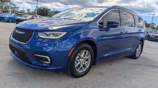 used 2021 Chrysler Pacifica car, priced at $15,990