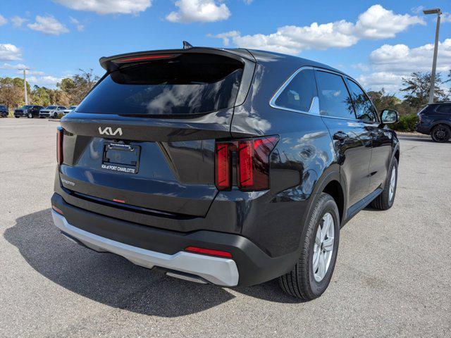 new 2025 Kia Sorento car, priced at $32,582