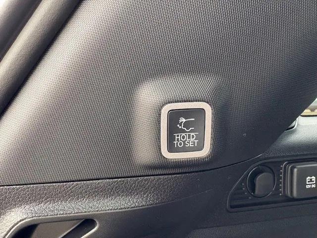 new 2025 Jeep Grand Cherokee car, priced at $46,135