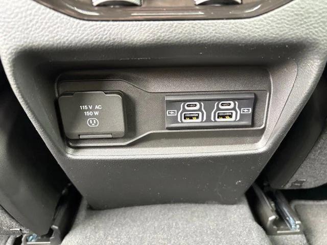 new 2025 Jeep Grand Cherokee car, priced at $46,135