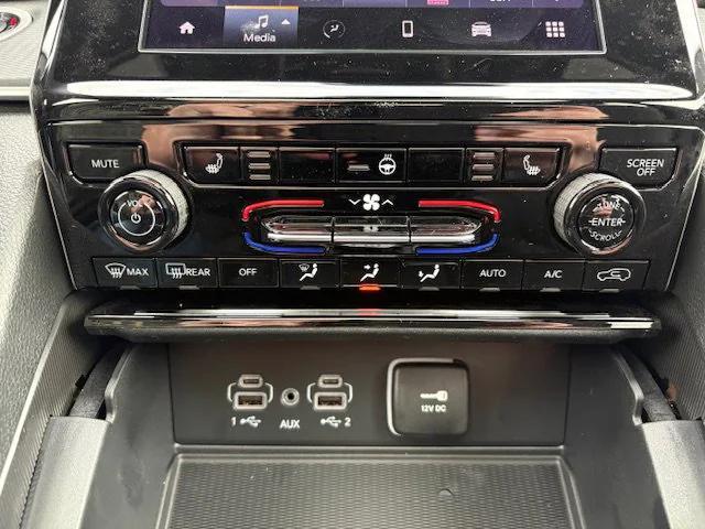 new 2025 Jeep Grand Cherokee car, priced at $46,135