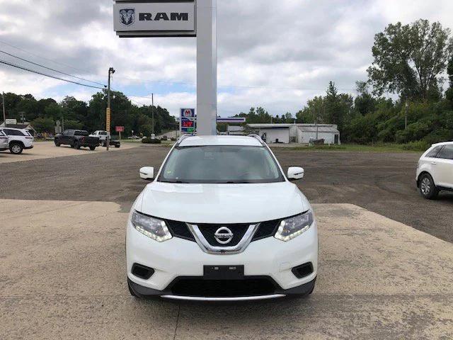 used 2016 Nissan Rogue car, priced at $10,900