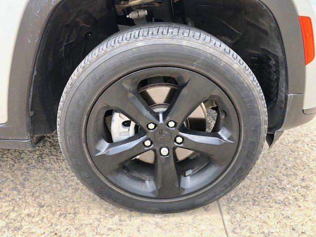 used 2022 Jeep Grand Cherokee L car, priced at $32,900