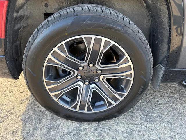 used 2024 Jeep Wagoneer L car, priced at $41,900