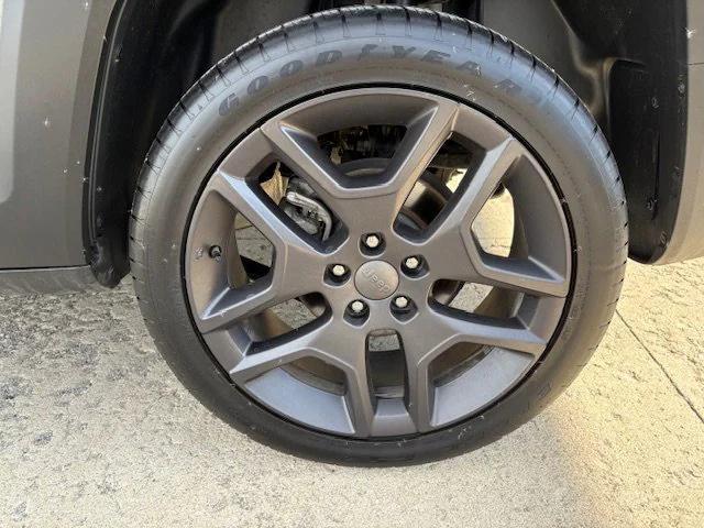 used 2021 Jeep Renegade car, priced at $22,900