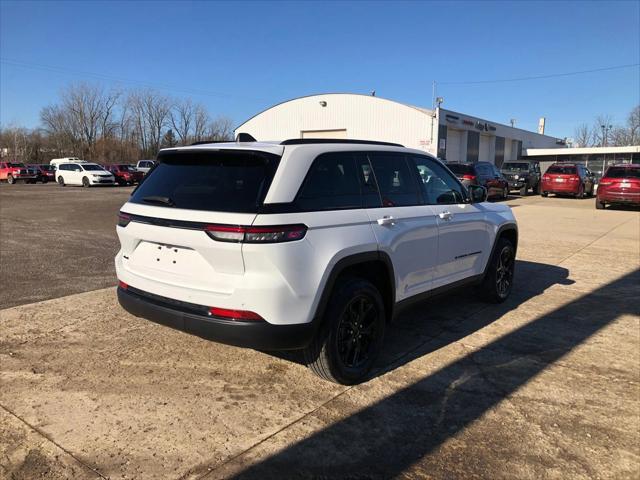 new 2025 Jeep Grand Cherokee car, priced at $46,930