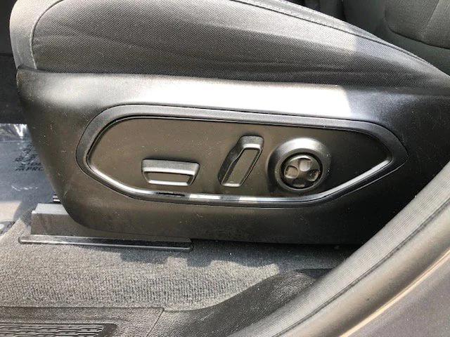used 2022 Jeep Grand Cherokee car, priced at $31,900