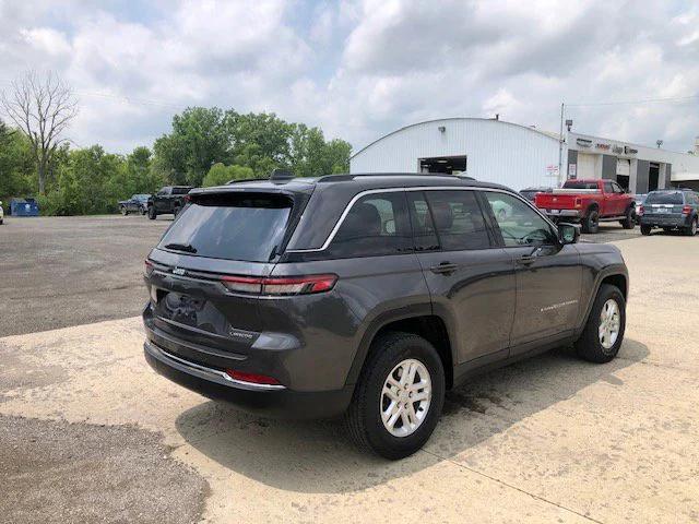 used 2022 Jeep Grand Cherokee car, priced at $31,900