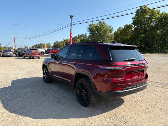 used 2023 Jeep Grand Cherokee car, priced at $33,900