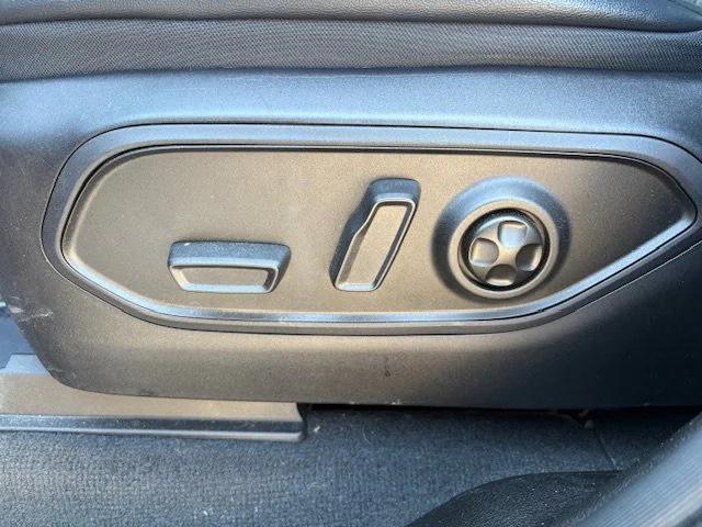 used 2023 Jeep Grand Cherokee car, priced at $33,900