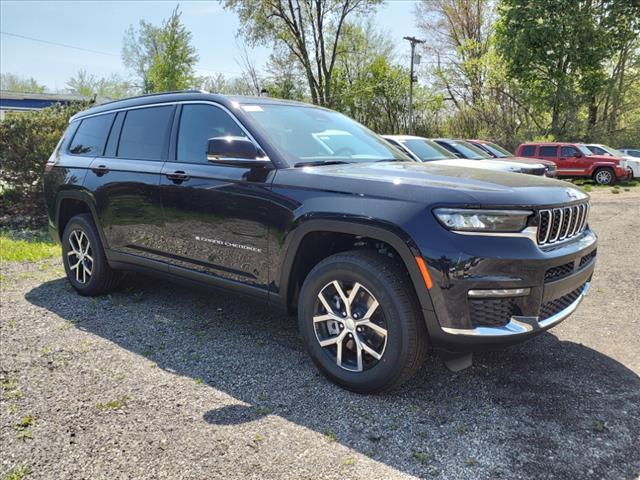 new 2024 Jeep Grand Cherokee L car, priced at $52,295