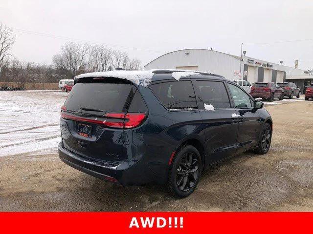 used 2022 Chrysler Pacifica car, priced at $38,900