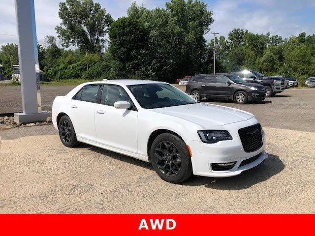 used 2022 Chrysler 300 car, priced at $25,900