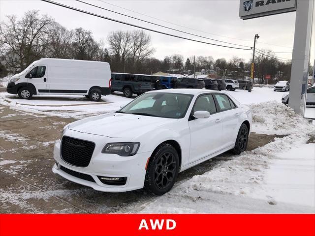 used 2022 Chrysler 300 car, priced at $27,900