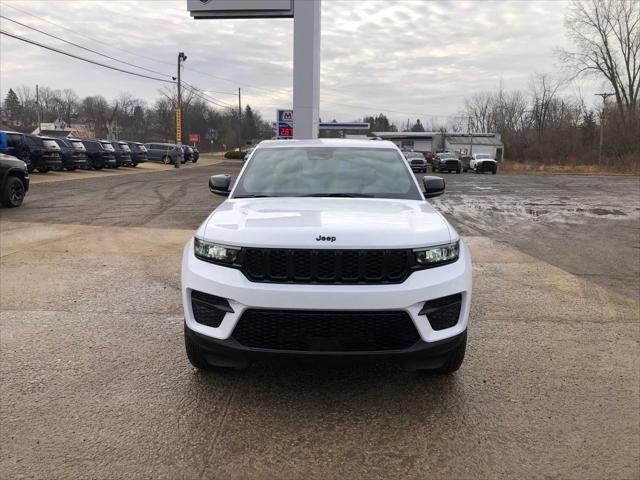 new 2025 Jeep Grand Cherokee car, priced at $46,930