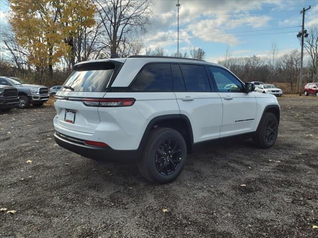 new 2025 Jeep Grand Cherokee car, priced at $45,294