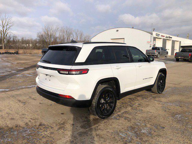 new 2025 Jeep Grand Cherokee car, priced at $46,930