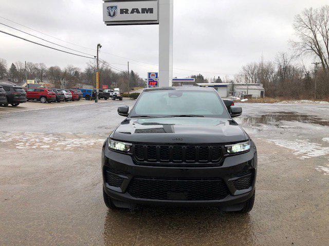 new 2025 Jeep Grand Cherokee car, priced at $46,030