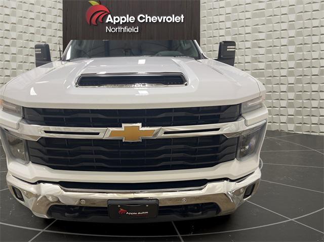 new 2025 Chevrolet Silverado 3500 car, priced at $61,940