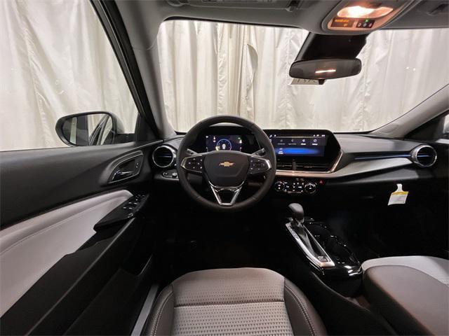 new 2025 Chevrolet Trax car, priced at $24,635