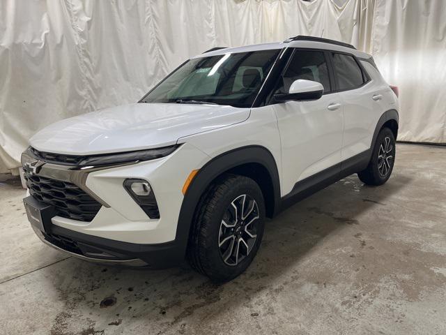 new 2025 Chevrolet TrailBlazer car, priced at $30,560