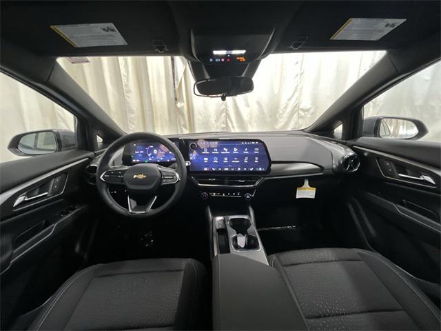 new 2025 Chevrolet Equinox EV car, priced at $38,885