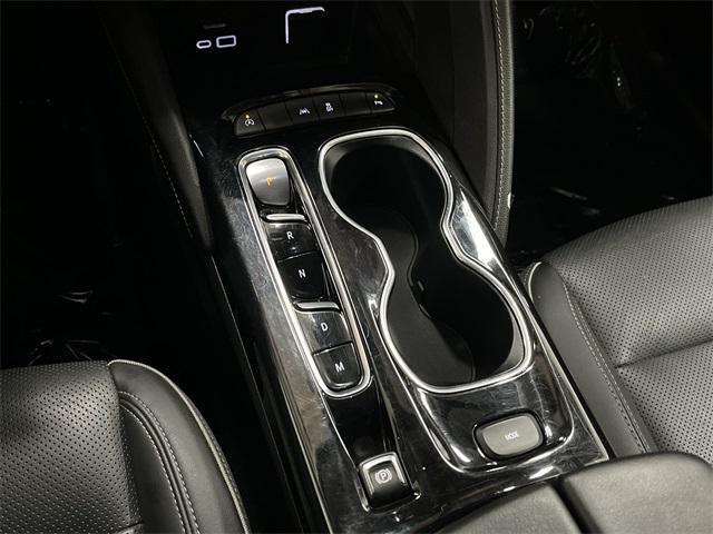 used 2022 Buick Envision car, priced at $24,500