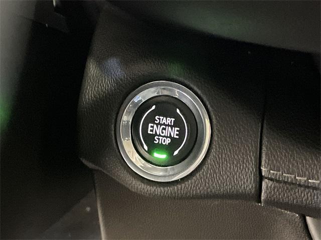 used 2022 Buick Envision car, priced at $24,500