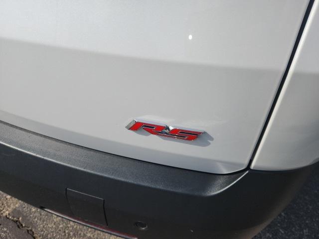 used 2021 Chevrolet Traverse car, priced at $26,999