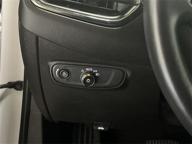 used 2022 Chevrolet Equinox car, priced at $26,250